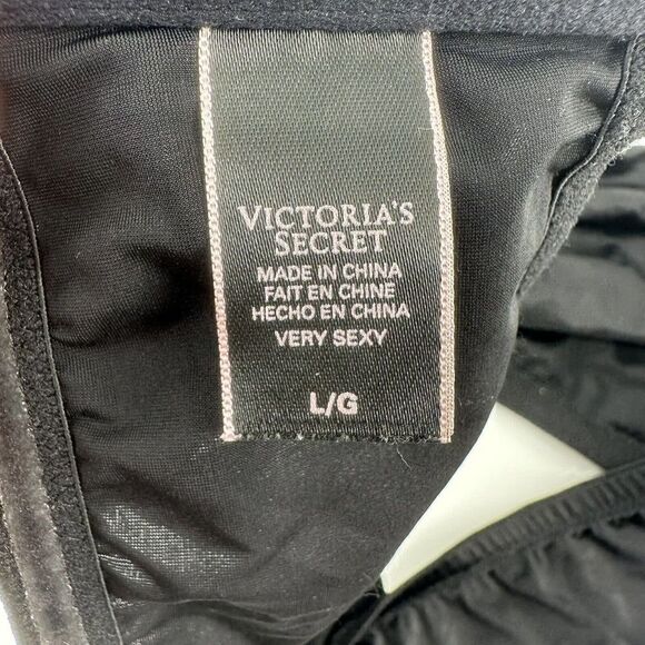 Victorias Secret Very Sexy Strapless Bandeau Bra Black Satin Wireless Size Large - Picture 8 of 9